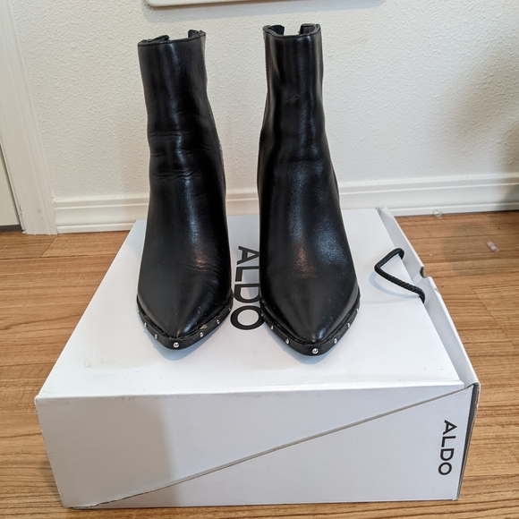 Snakeskin Heeled Booties - Picture 2 of 4